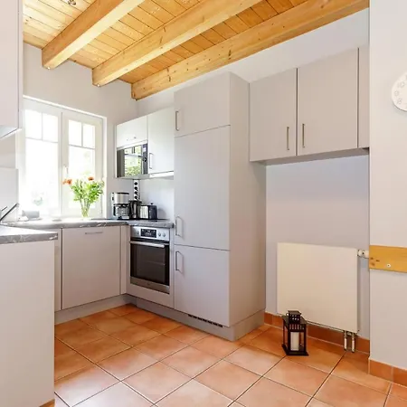 Seepferdchen, 09b, Haus Ruegen 9b 度假居 *